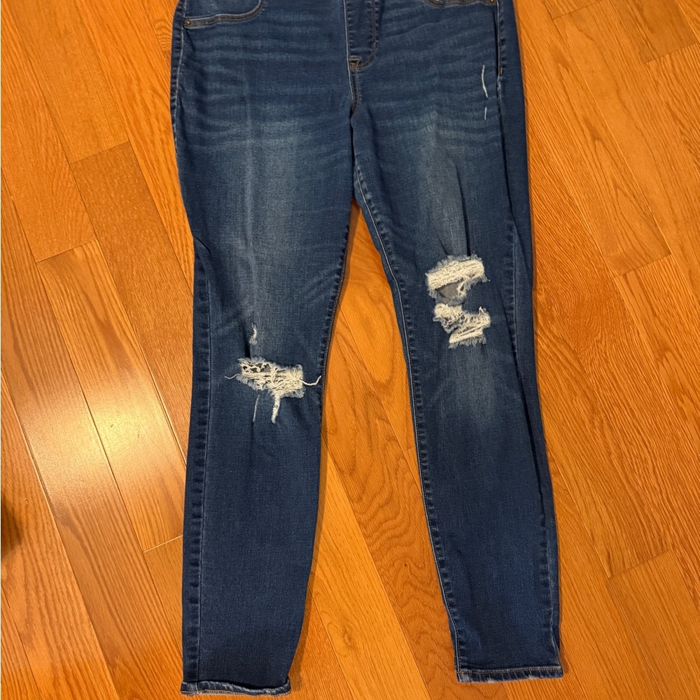 Old Navy Blue Skinny Distressed Jeans/Jeggings
